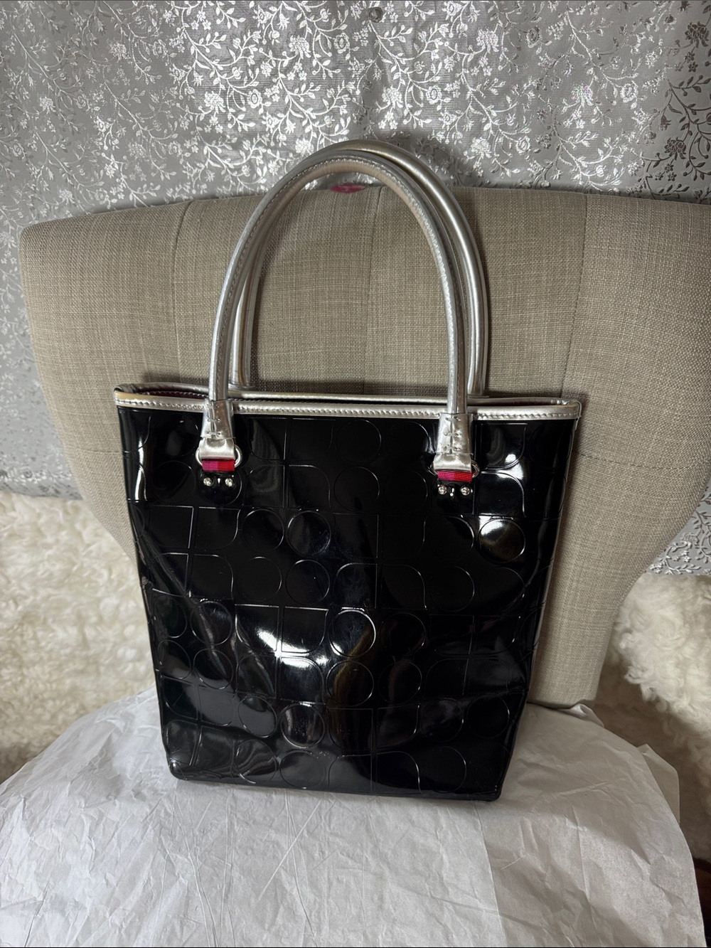 kate spade Black )Patent Tote with Silver Handles - Picture 3 of 6